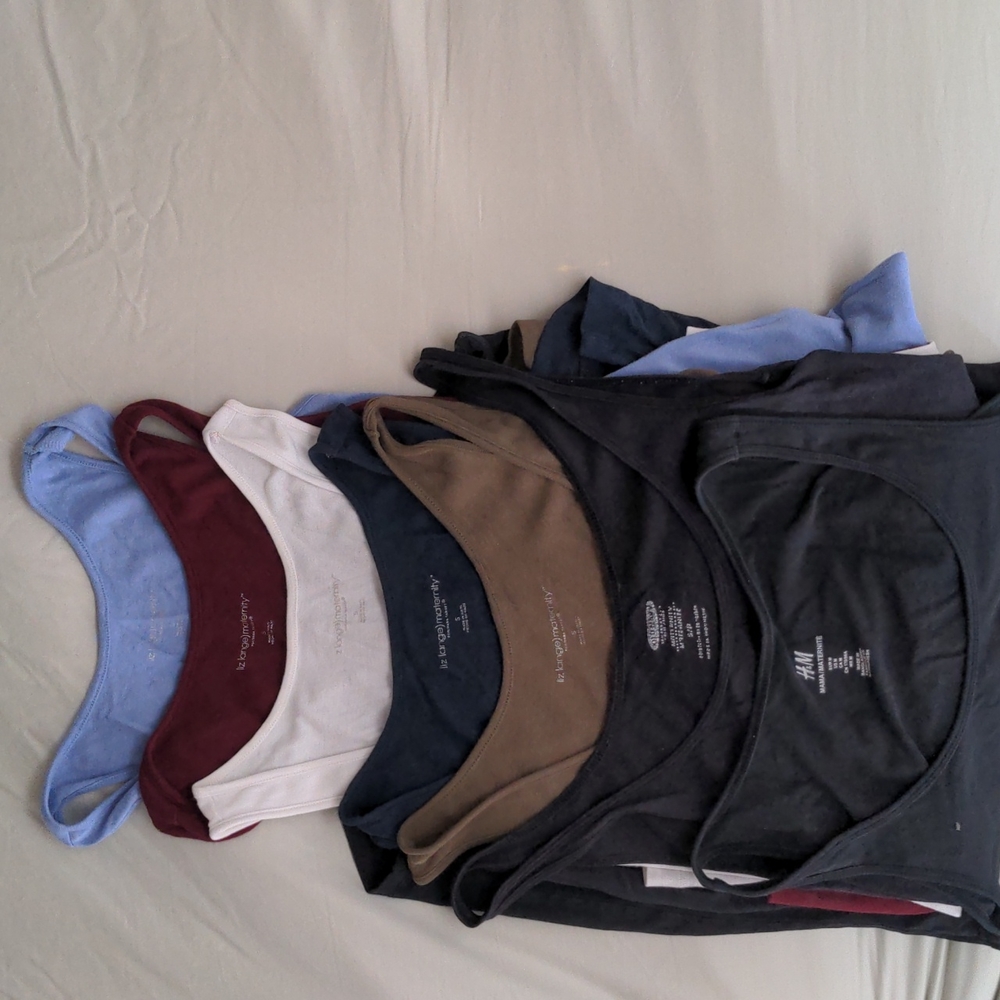 Bundle or lot of 7 maternity tank tops
